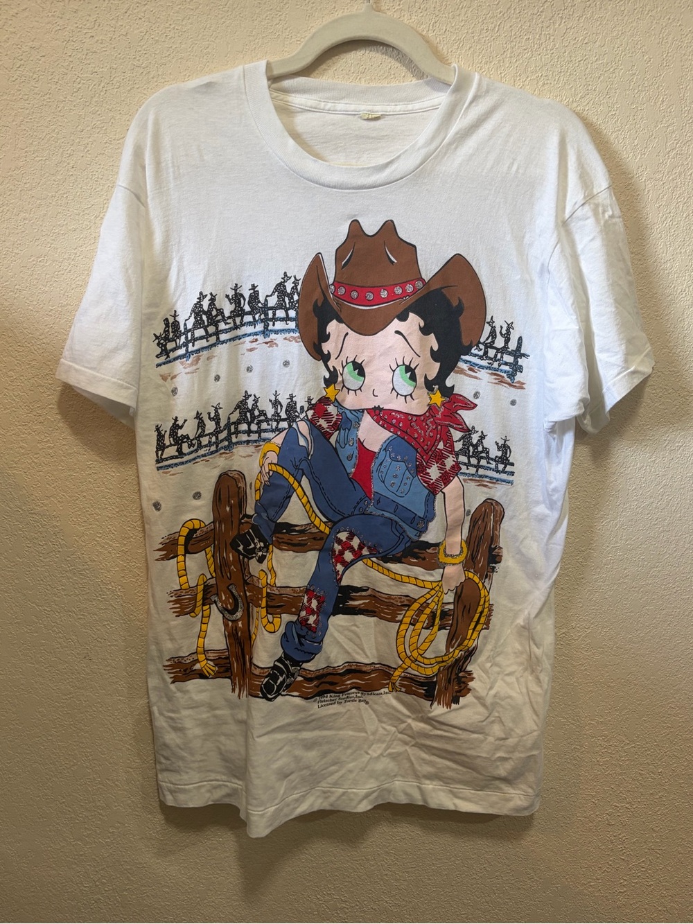 Vintage 1994 Betty Boop Cowgirl Western Graphic TShirt Glitter